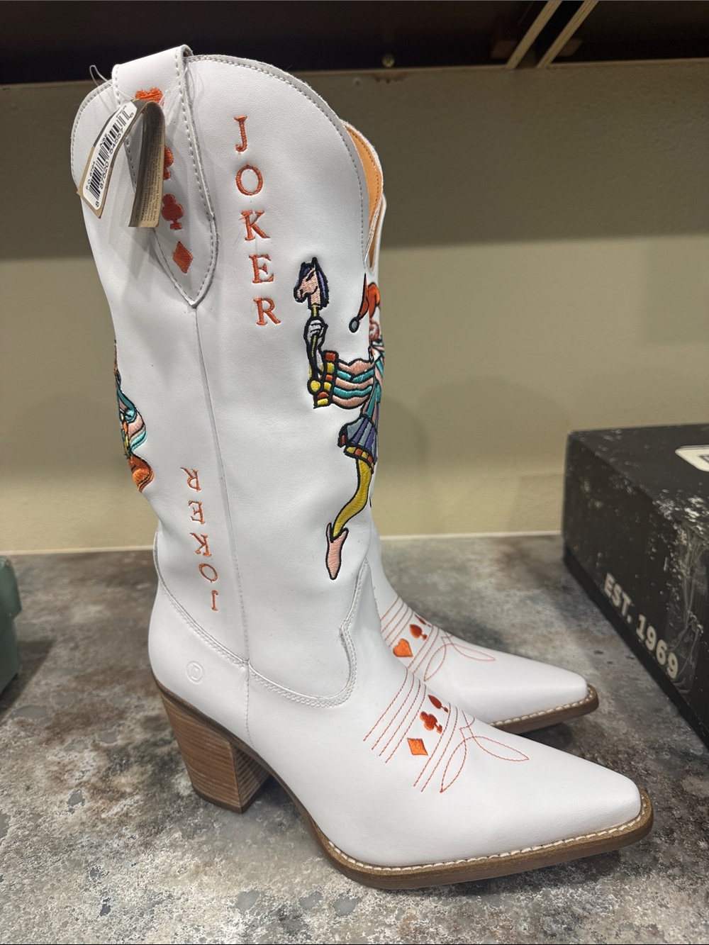dingo White Joker Embroidered Western Heeled Boots - Picture 2 of 4